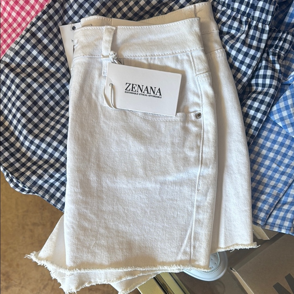 Zenana Outfitters White Pencil Skirt
